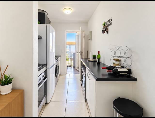 1 BEDROOM APARTMENT FOR SALE IN GOODWOOD ESTATE